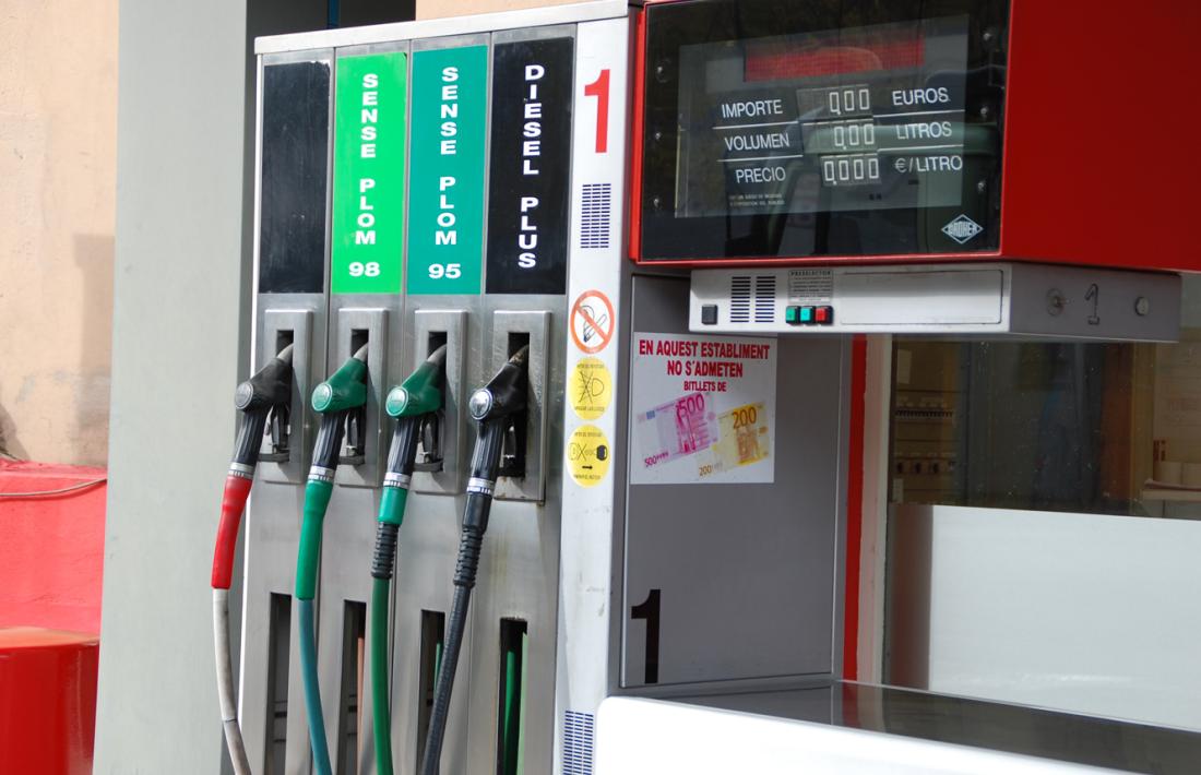 Imatge d'uns sortidors de benzina.