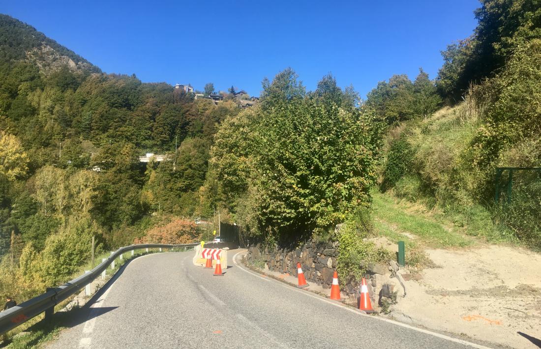 Les obres d’eixamplament de la carretera d’Anyós ja s’han iniciat.