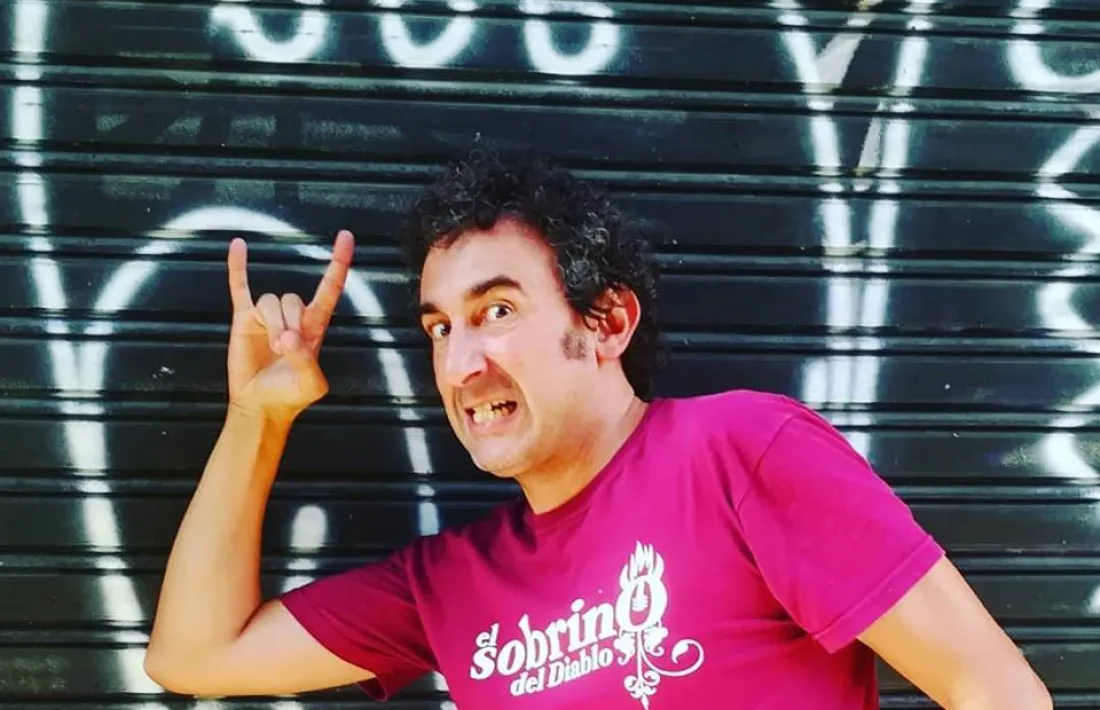 El Sobrno del Diablo, cantautor àcrata: “Per triomfar potser m’ha faltat  una querella, però per viure, no”