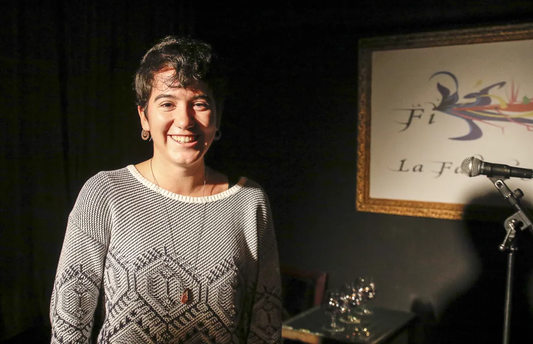 La cantant vallesana, en l'entrega de premis, diumenge a l'escenari de la Fada.