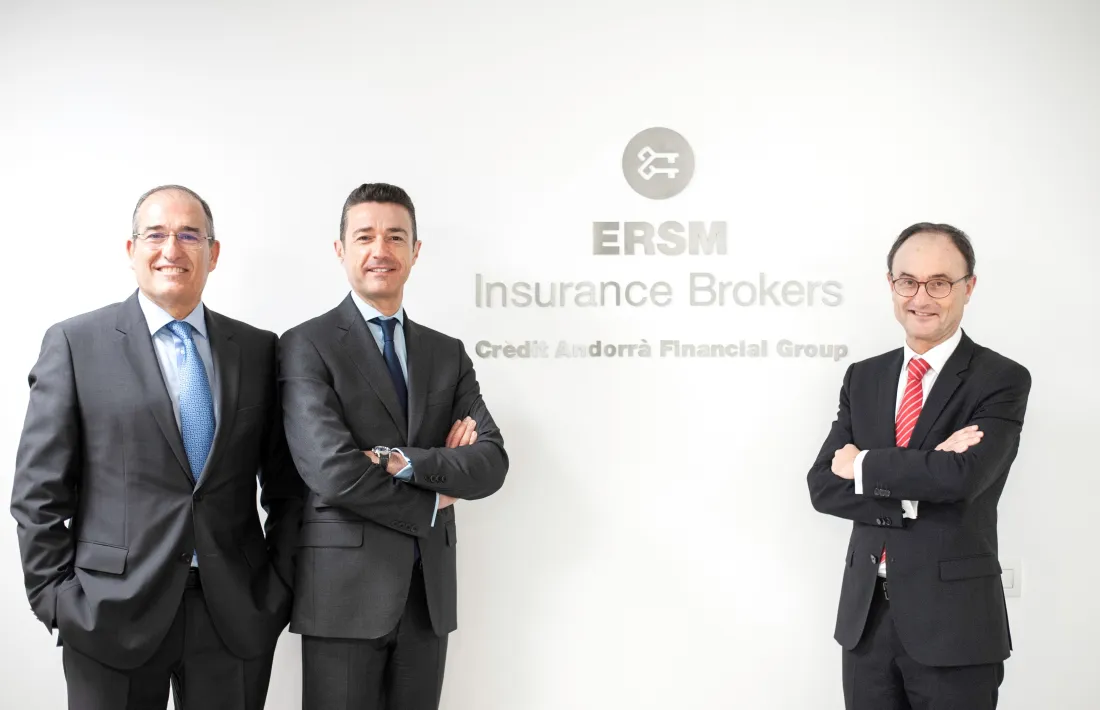 Ricard Soler, conseller delegat d’ERSM Insurance Brokers; Josep Mulà, director general d’ERSM Insurance Brokers, i Josep Brunet, director del Grup Assegurador de Crèdit Andorrà.