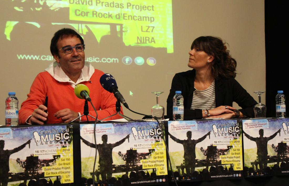Pepe Chisvert, i Montse Cobo, en la presentació del 6è festival Canòlich Music aquest dimarts.
