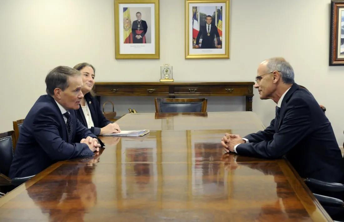 Un monment de la trobada de Martí i Riley d'aquest dimarts.