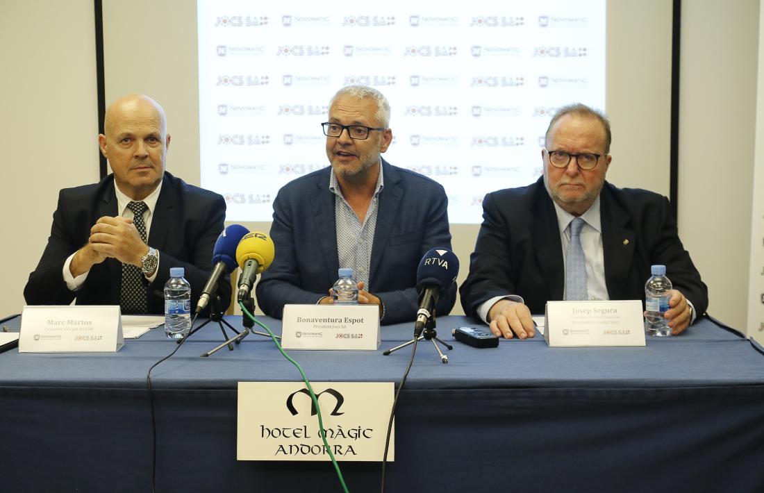 Els representants de JOCS, SA amb Ventura Espot al capdavant.