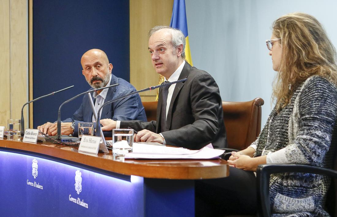 Joan Martínez Benazet, Carles Àlvarez i Eva Heras en la presentació.