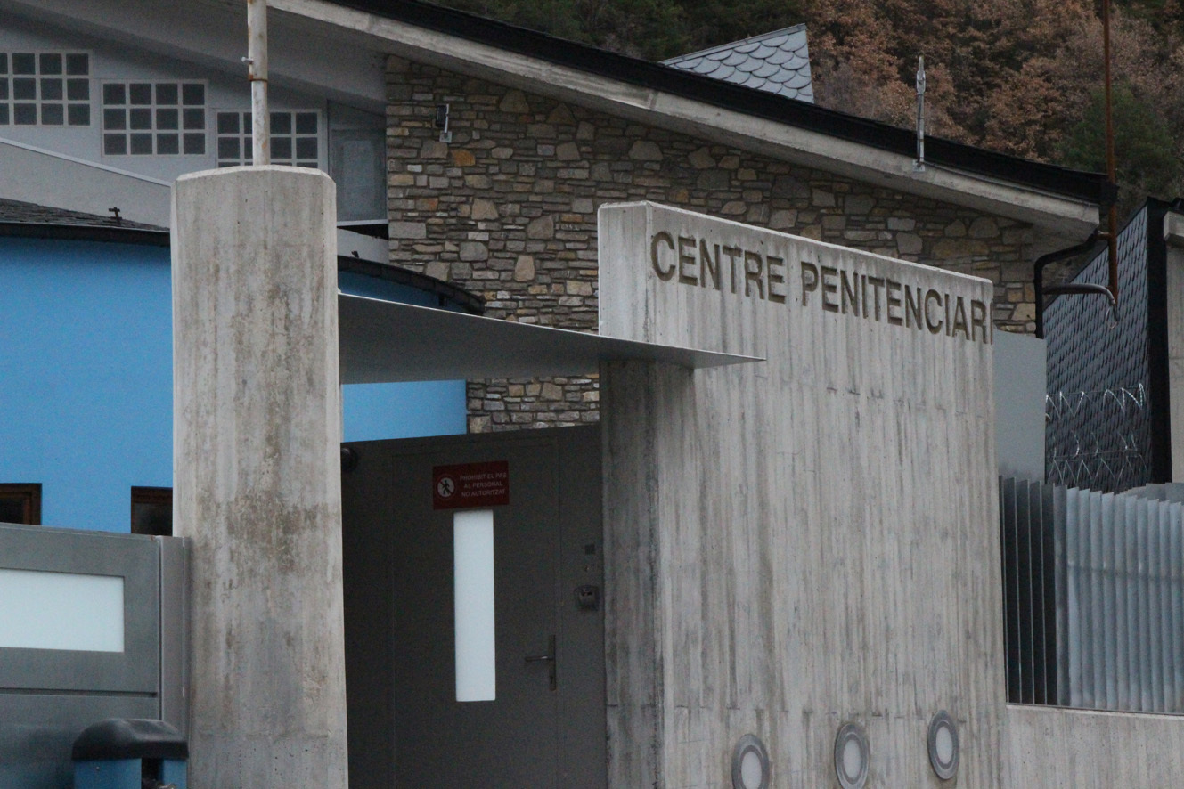 145200_centre-penitenciari-comella_1528657337_27182127_1329x886