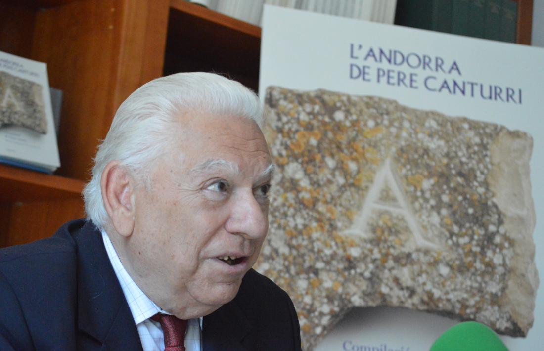 En Peret dels ossos, l’abril del 2014, quan va presentar 'L'Andorra de Pere Canturri'.