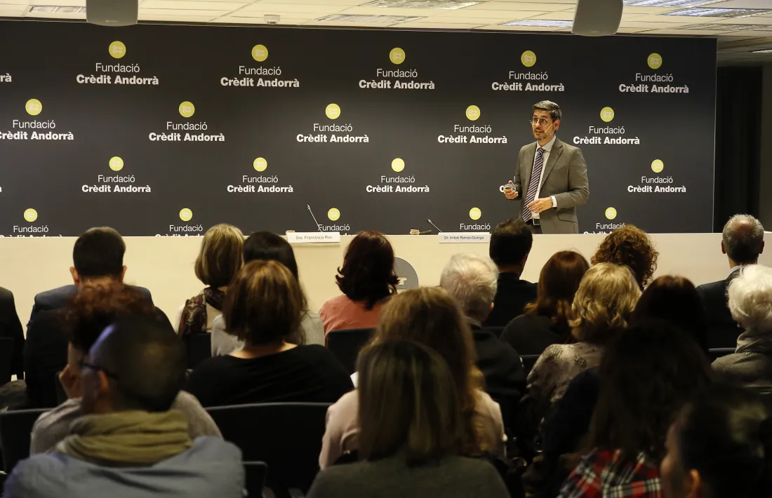 La xerrada de Ramos-Quiroga va tenir lloc ahir a la tarda a l’edifici Crèdit Centre.