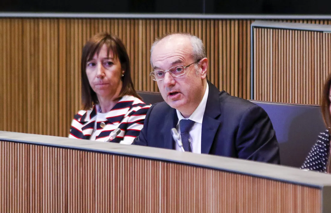 El titular de Salut, Carles Álvarez, en una sessió del Consell General.