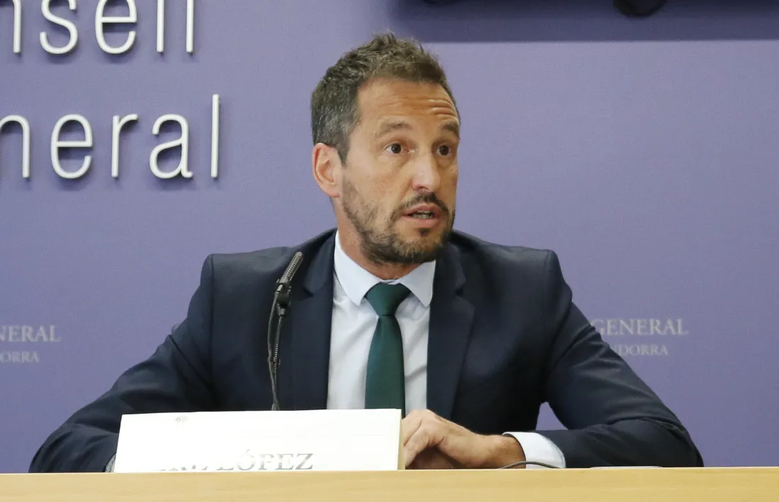 El parlamentari del PS Pere López va defensar la importància de la nova llei de l’esport.