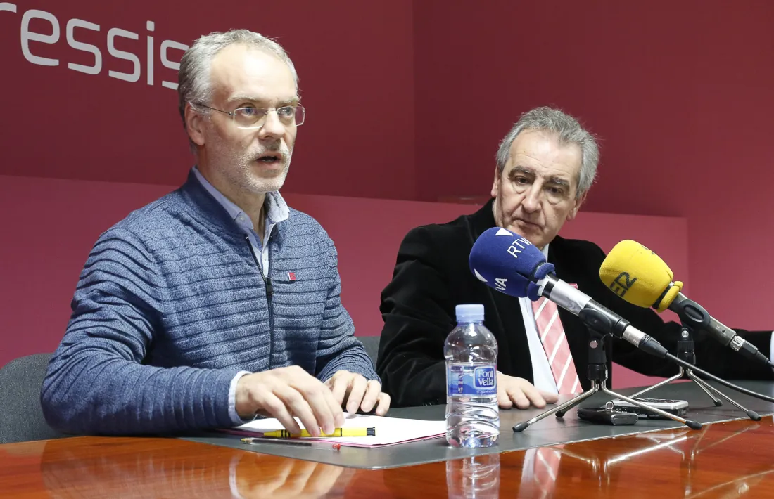 Roig i Bartumeu durant la roda de premsa celebrada ahir.