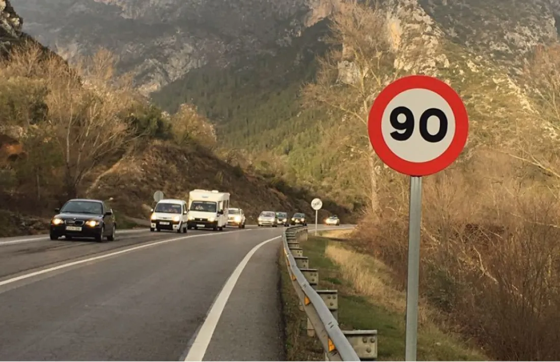 El Govern no ha previst cap dispositiu especial davant la possibilitat que demà es produeixin talls a les carreteres catalanes perquè no disposa d’informació per “donar veracitat” a possibles bloquejos de la via cap a Andorra. Amb tot, el ministre portaveu, Jordi Cinca, va dir que l’executiu està “alerta” i que el ministeri d’Interior ha contactat els homòlegs catalans