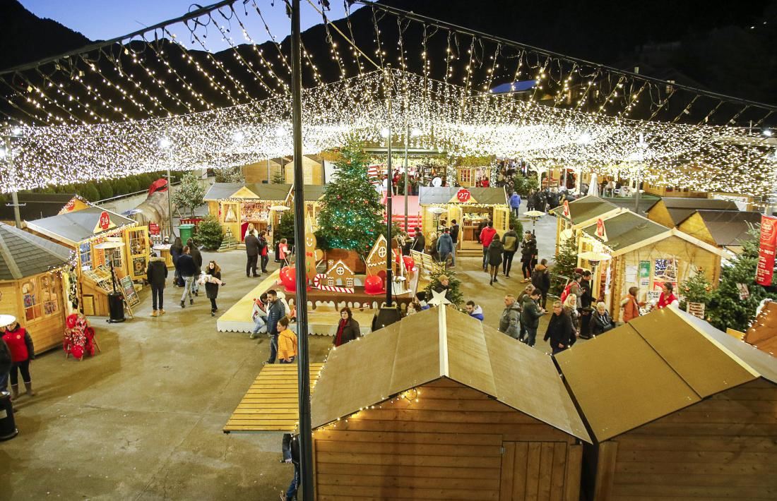 La tercera edició del Poblet de Nadal es va inaugurar l’1 de desembre passat a la plaça del Poble.