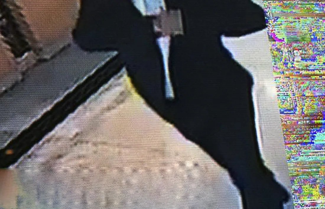 Un fotograma on apareix el lladre buscat.