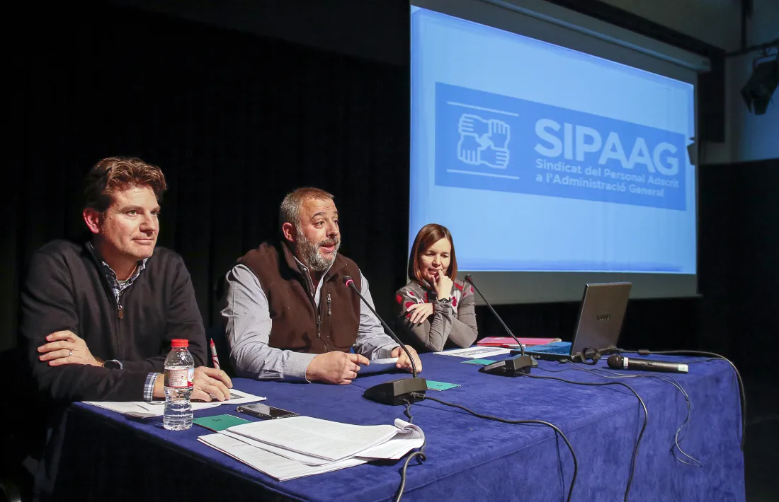 Un moment de l’assemblea extraordinària del Sipaag d’ahir.
