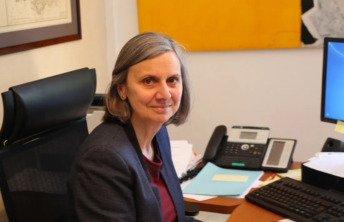 L'ambaixadora de França a Andorra, Jocelyne Caballero, al seu despatx.