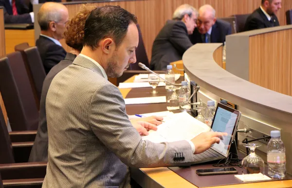 145810_xavier-espot-consell-general-ana_2033206866_54545504_1329x886