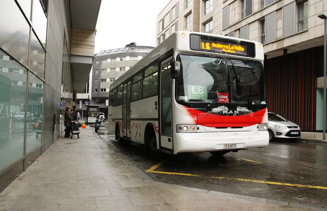 Un autobús de la Cooperativa Interurbana.