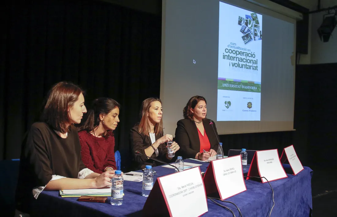 Cloenda del curs de cooperació.