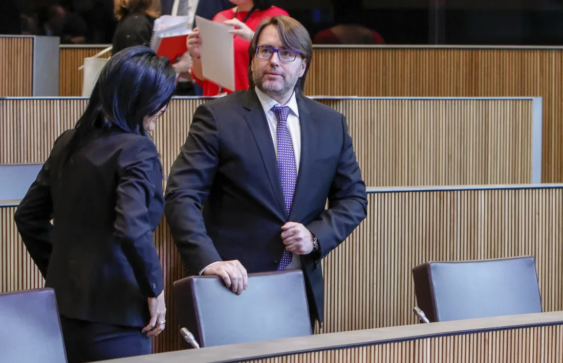 Els consellers d'UL-ILM Carine Montaner i Carles Naudi.