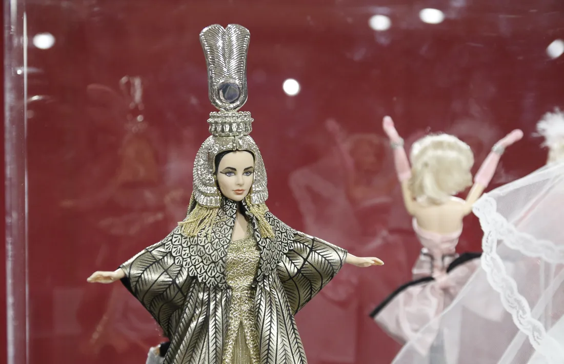 Elizabteh Taylor a 'Cleopatra'.