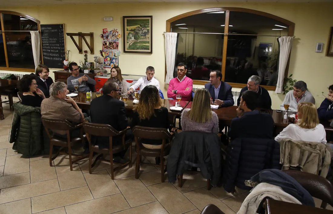 Una reunió anterior de Ciutadans Compromesos.