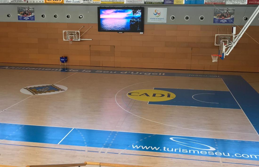 El Palau Municipal d’Esports compta ja amb una moderna pantalla de LED.