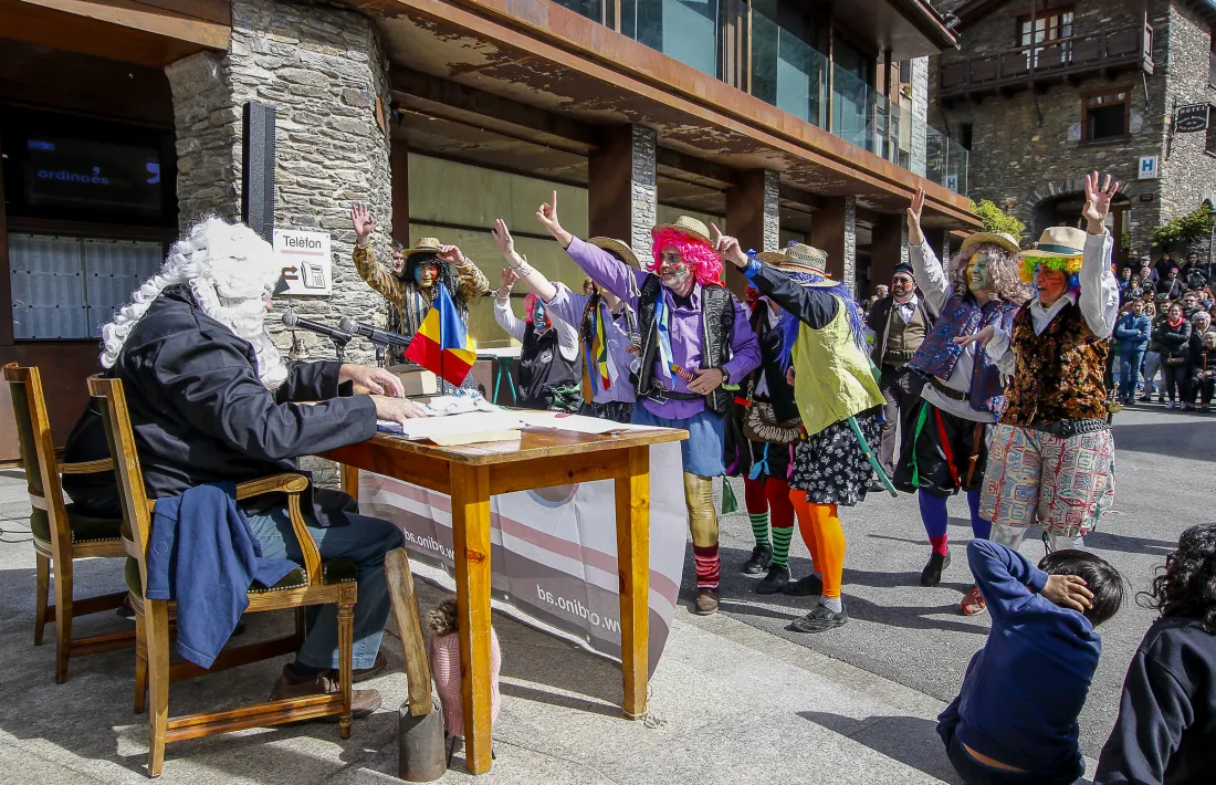 La representació dels 'Contrabandistes', aquest dilluns al migdia a Ordino.
