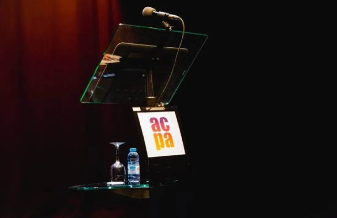 Faristol amb el logo de l’Acadèmia, en la presentació de l’ACPA el 10 de febrer del 2017.