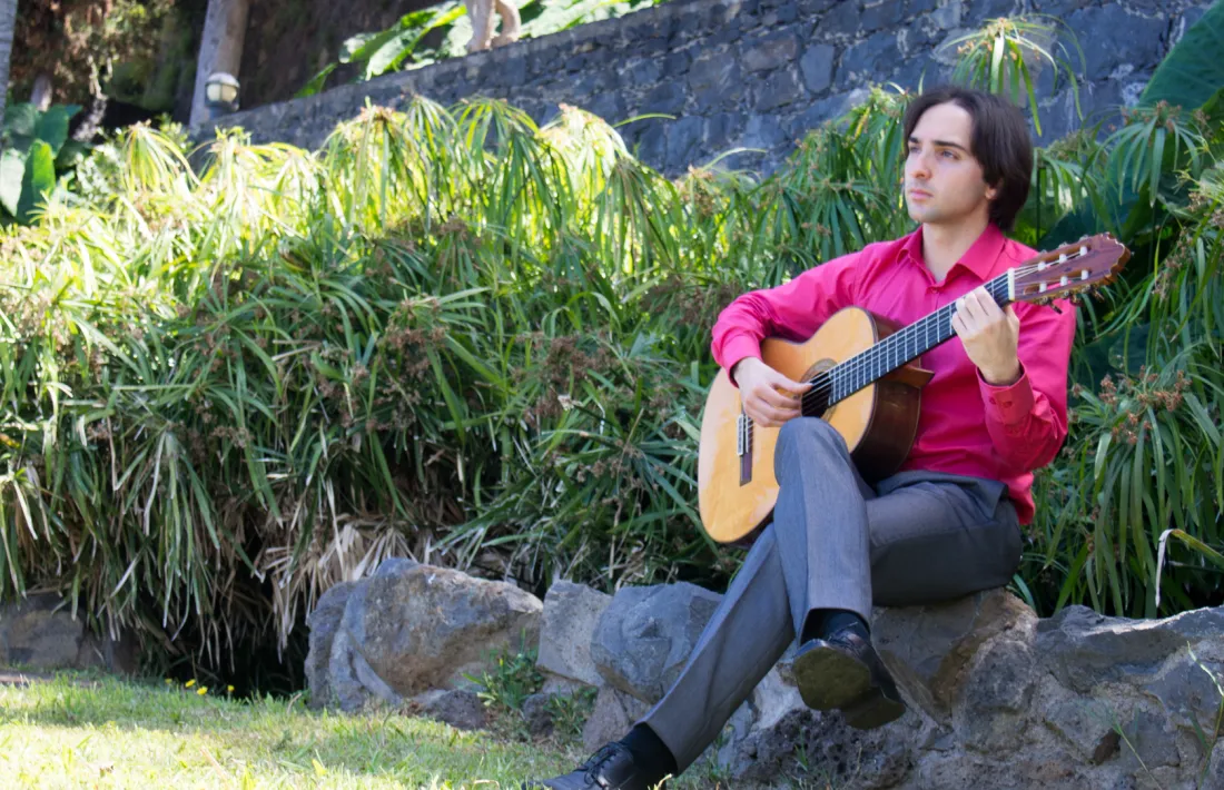El guitarrista Luis Alejandro García.