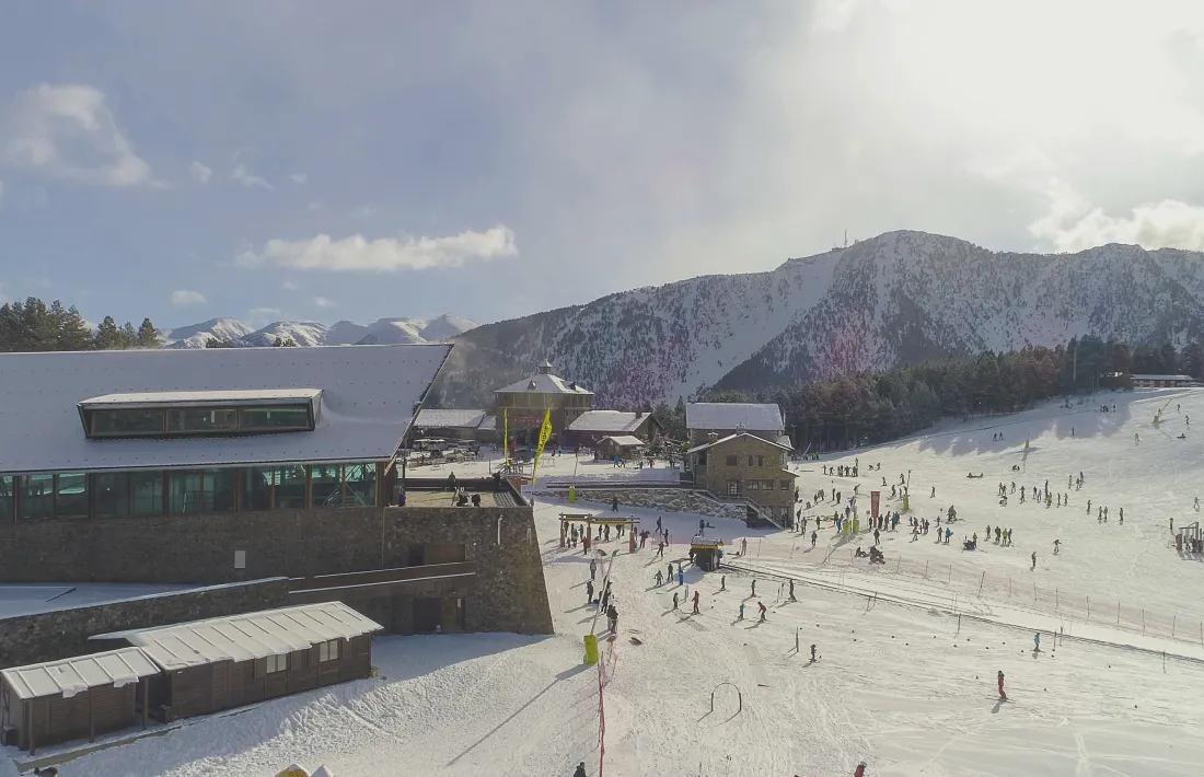 Les pistes d’esquí de l’estació.
