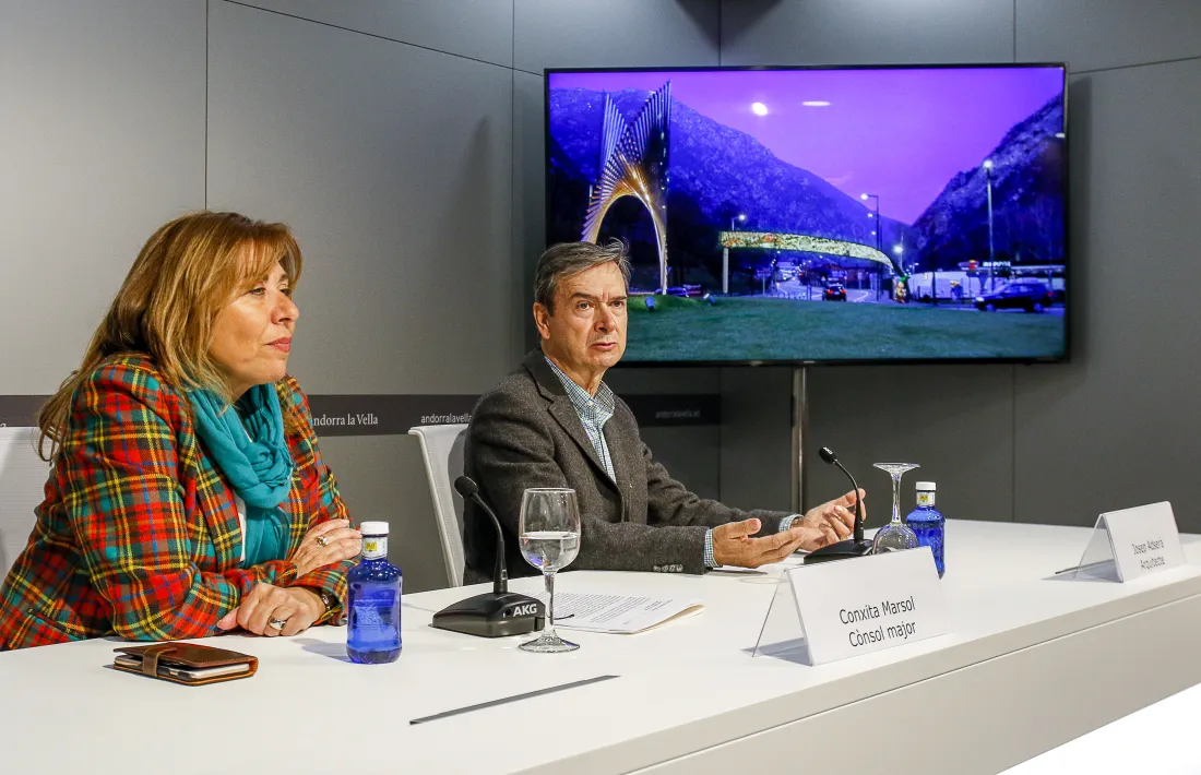  Marsol i Adserà en la presentació de l’arc d’entrada a Andorra la Vella, ahir.