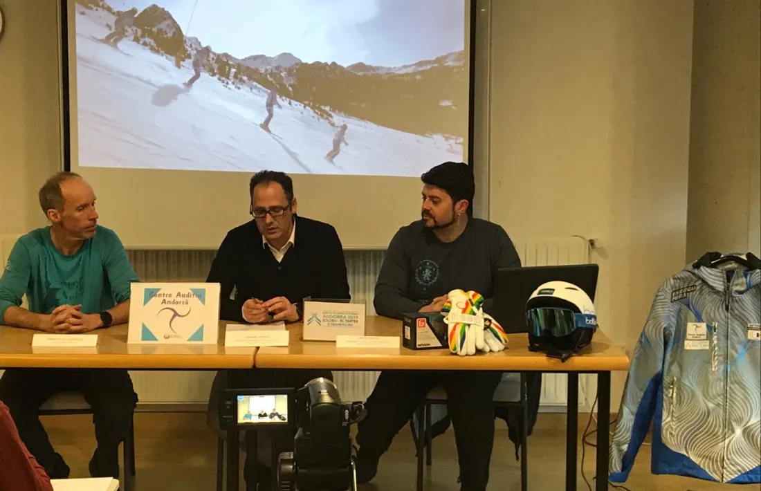 Poujarniscle, Torredà i Iriarte en la presentació, ahir.