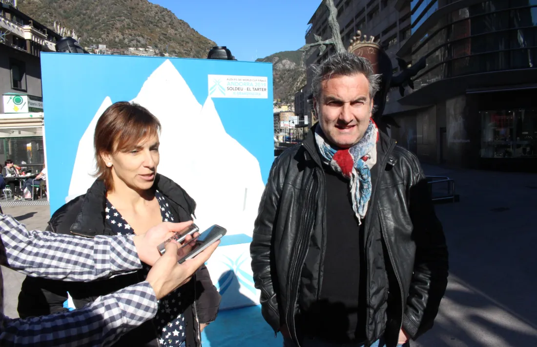 Justo Ruiz i Vicky Grau van presentar ahir les polítiques esportives de DA.