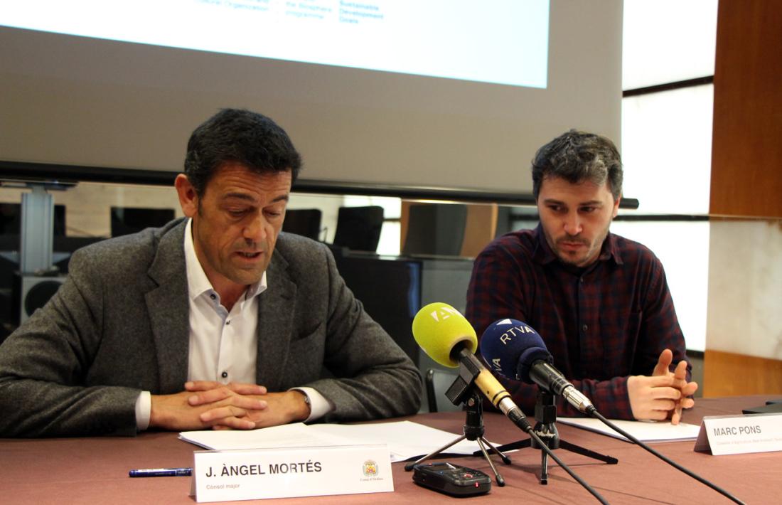 ANA/ El cònsol major d'Ordino, Josep Àngel Mortés, i el conseller d'Agricultura, Medi Ambient i Sostenibilitat, Marc Pons, durant la roda de premsa.