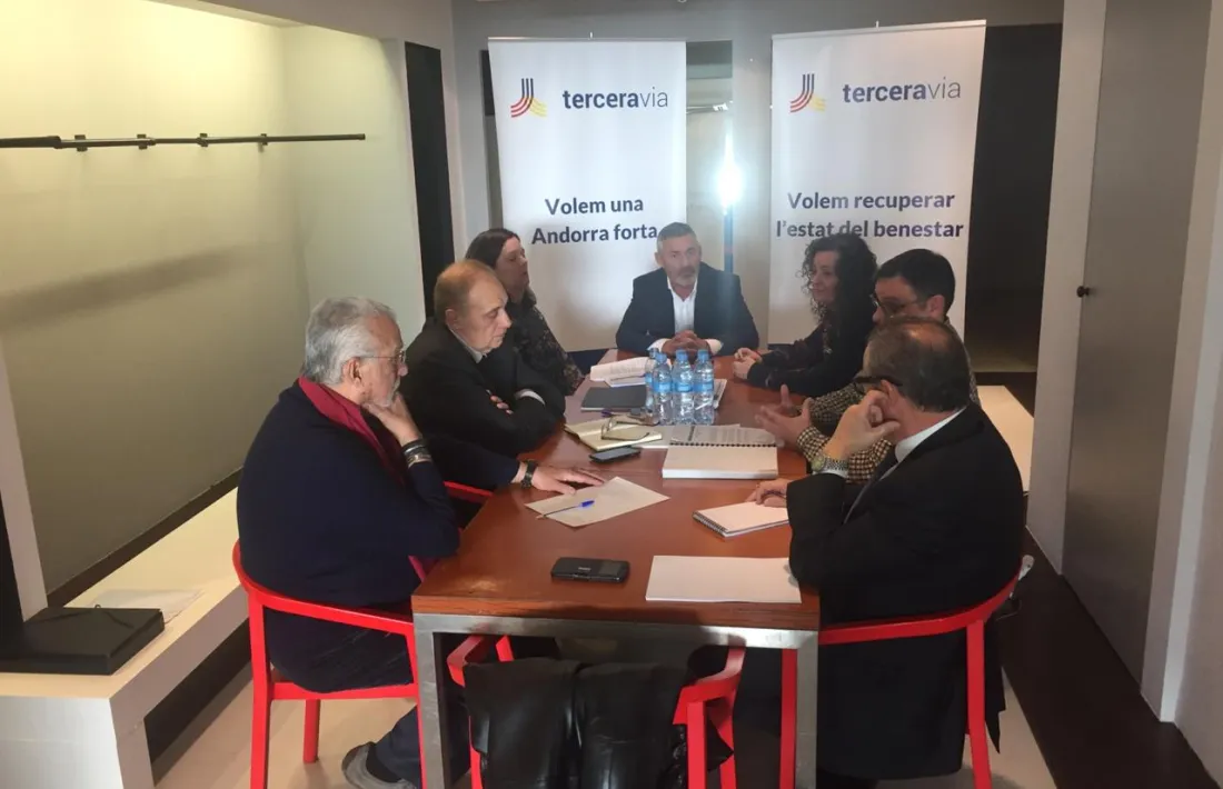 Un moment de la reunió.