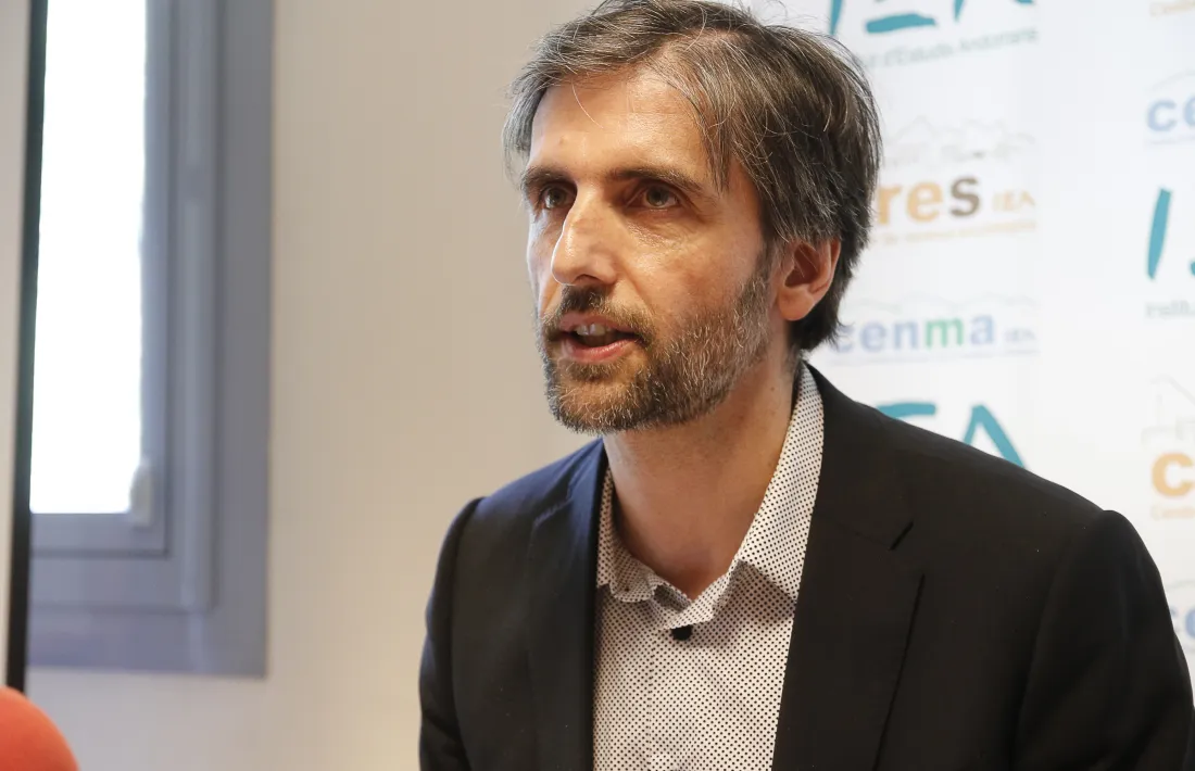 Joan Micó és el director del Centre de Recerca Sociològica. 
