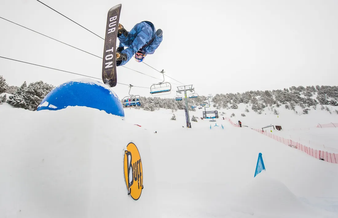 Mark McMorris i McRae Williams, a la Total Fight