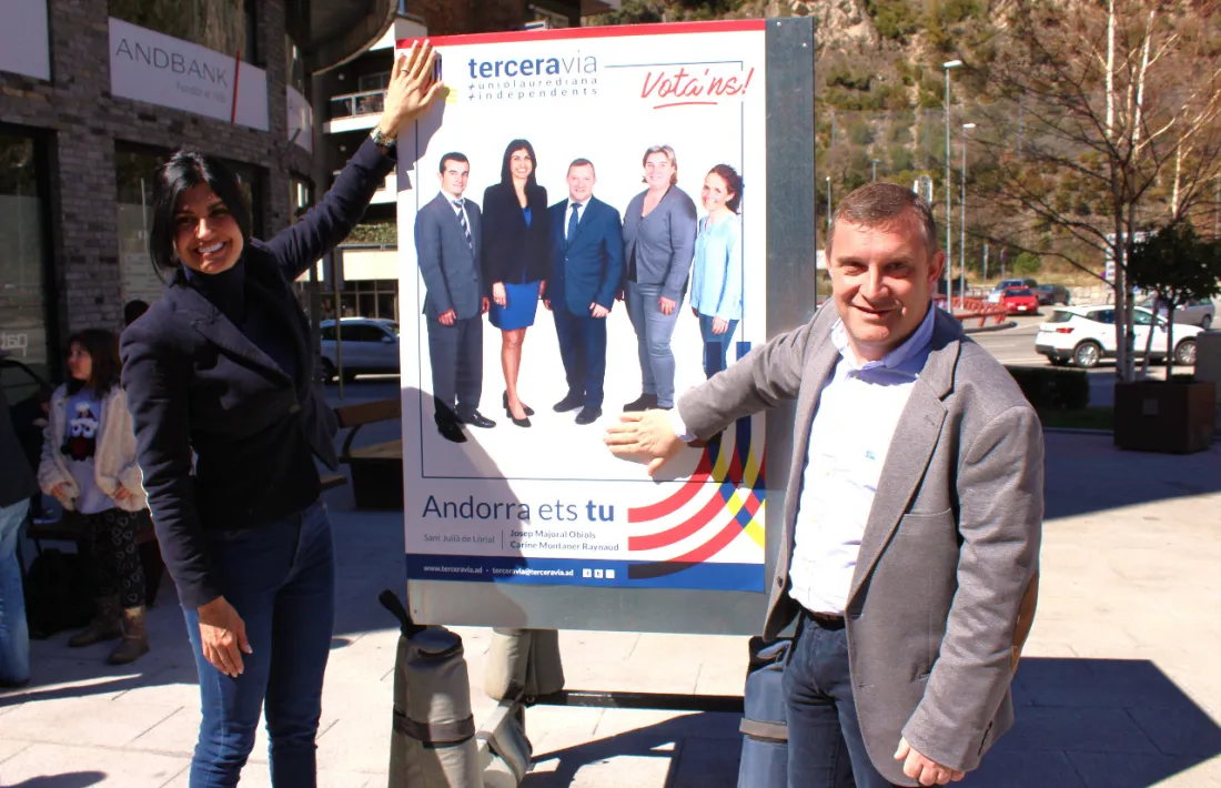 Carine Montaner i Josep Majoral, caps de llista de Terceravia, van ser els més matiners.