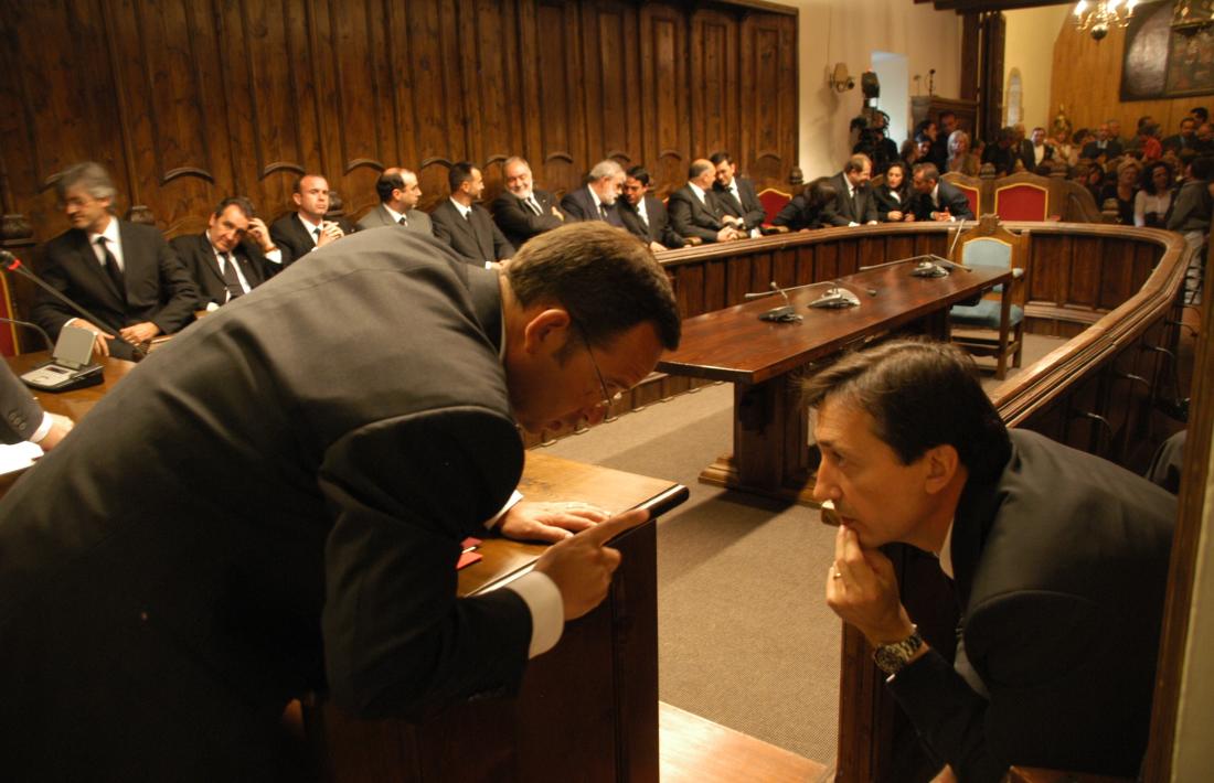 Ladislau Baró, aquesta legislatura, i Enric Tarrado, el 2005, a Casa de la Vall, dos casos de longevitat extrema.