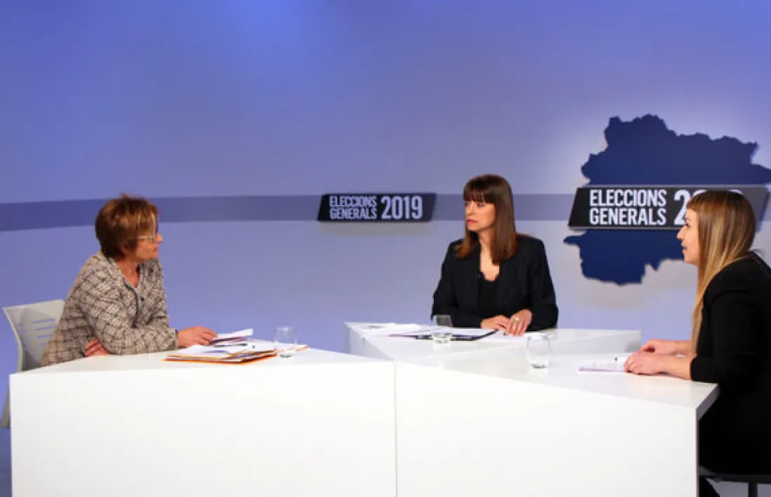 Les candidates de les llistes a Canillo, Meritxell Palmitjavila (DA), i Cristina Valen (d’Acord), van protagonitzar el debat d’ahir.