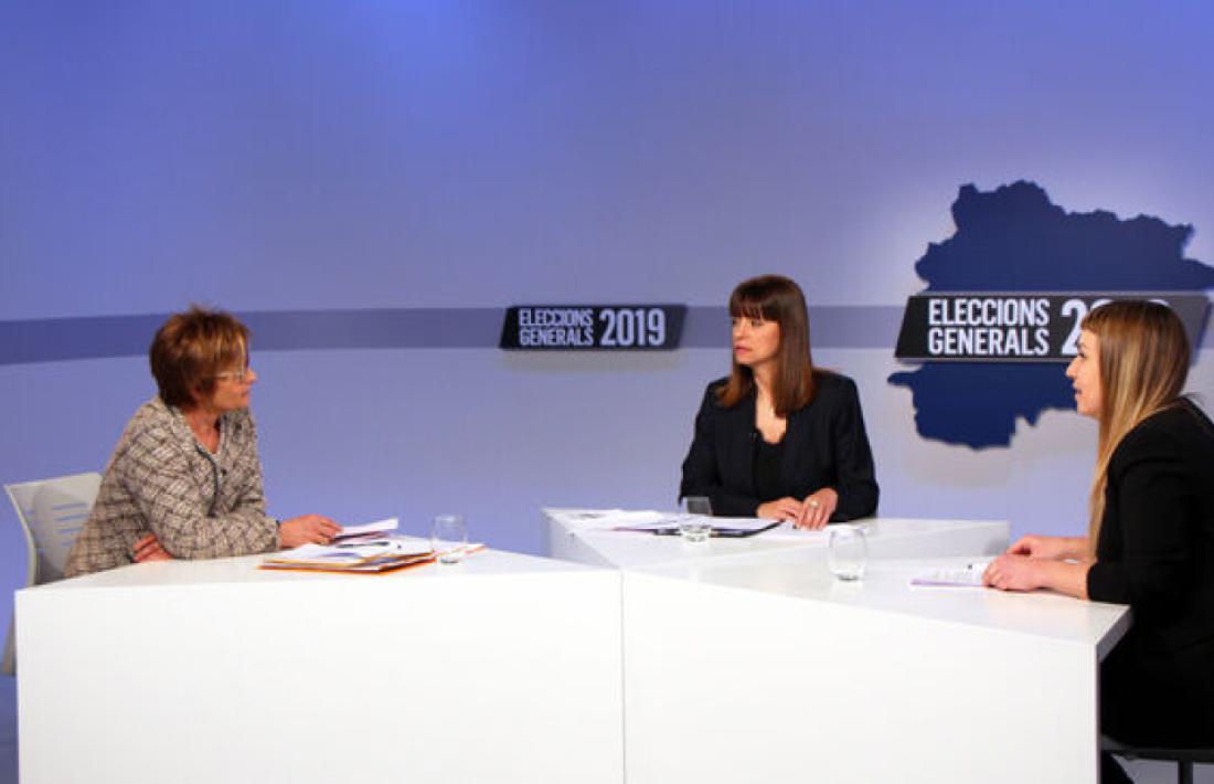 Les candidates de les llistes a Canillo, Meritxell Palmitjavila (DA), i Cristina Valen (d’Acord), van protagonitzar el debat d’ahir.