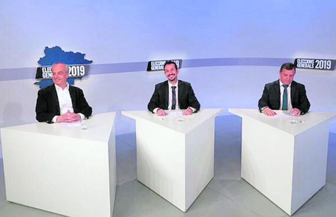 Carles Álvarez, Gerard Alís i Josep Majoral, al plató d’ATV durant el debat que van mantenir ahir a l’hora de l’aperitiu.