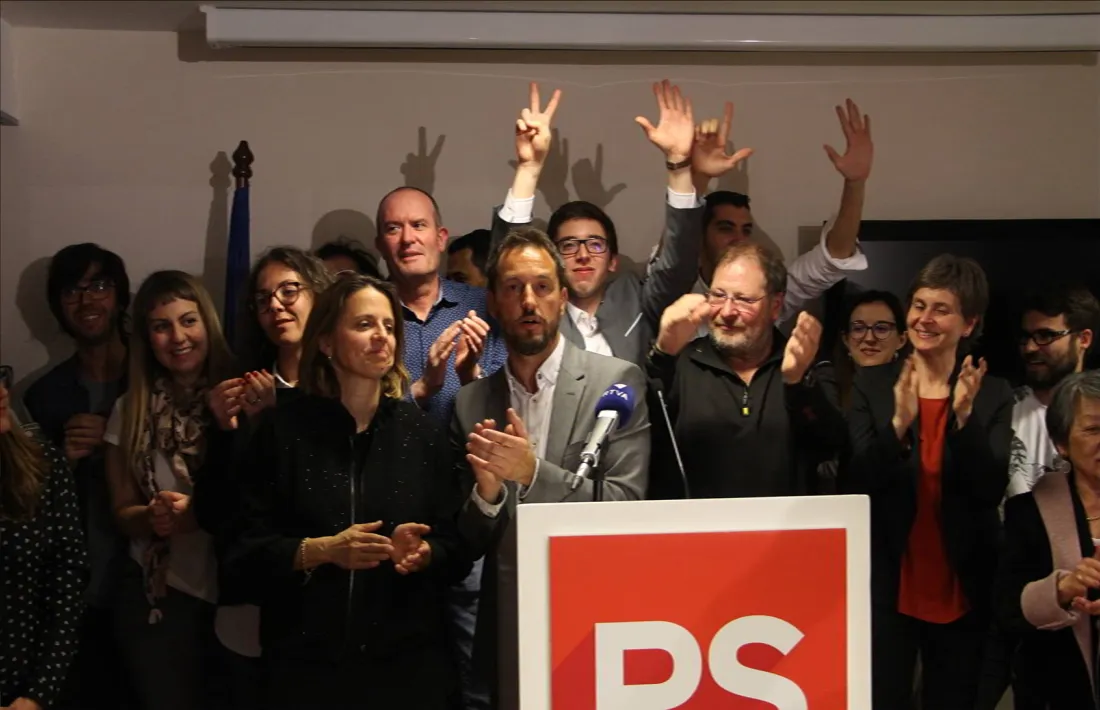 Eufòria a la seu del Partit Socialdemòcrata pels resultats electorals i per haver trencat la majoria taronja al Consell General.