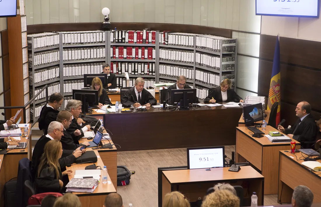 Alguns dels processats esperen que acabi al més aviat possible el judici. 