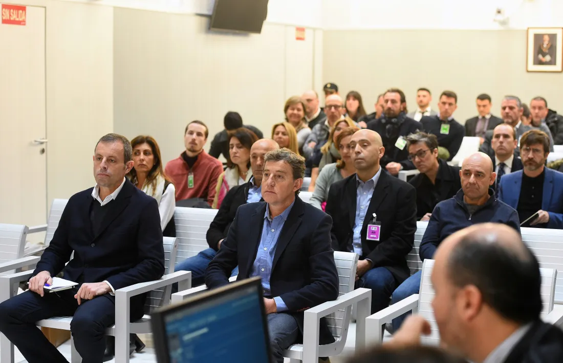 Sandro Rosell i Joan Besolí, durant el judici. 