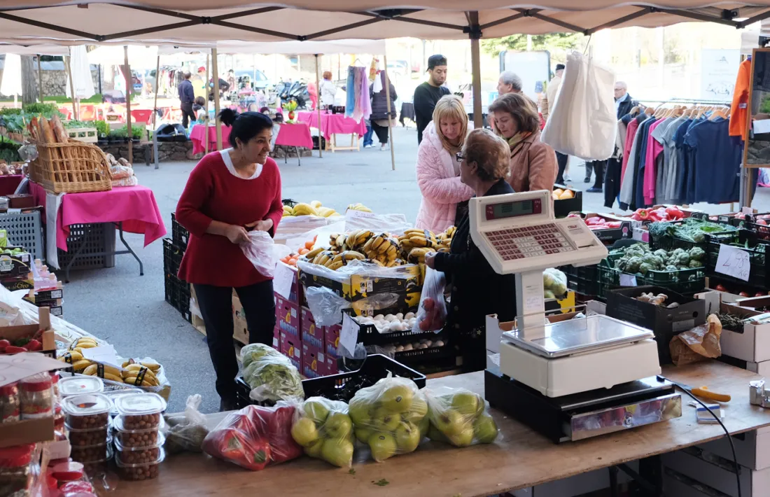 El mercat d'Encamp està organitzat per l'Associació d'Empreses d'Encamp.