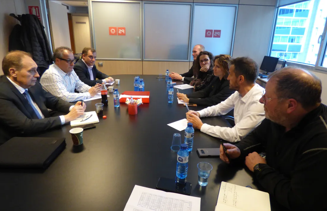 Els consellers generals electes del PS es van reunir amb els de Terceravia.