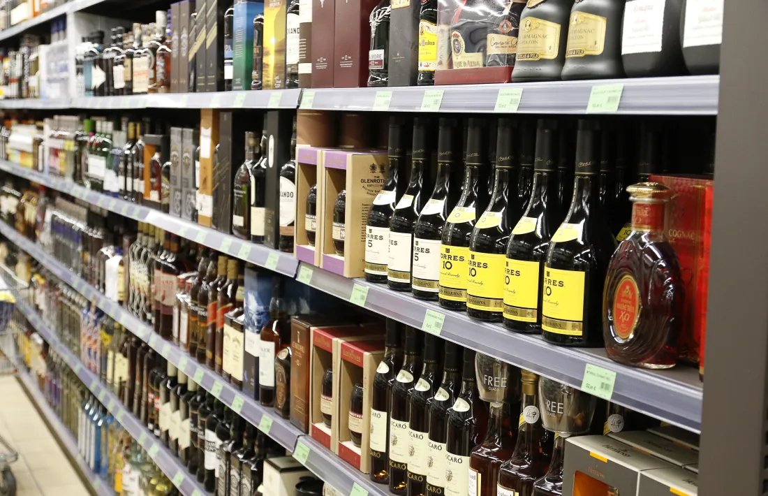 El 93,3% de les persones que treballen en grans superfícies ho fan a jornada completa.