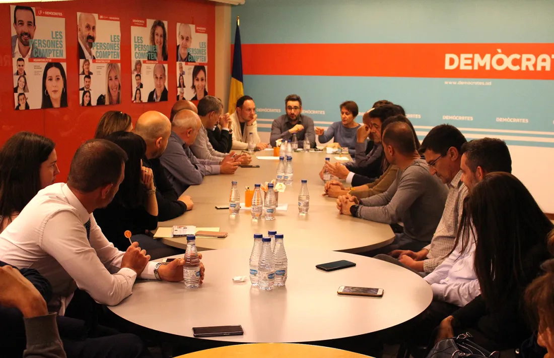 Una reunió recent de l'executiva de DA.